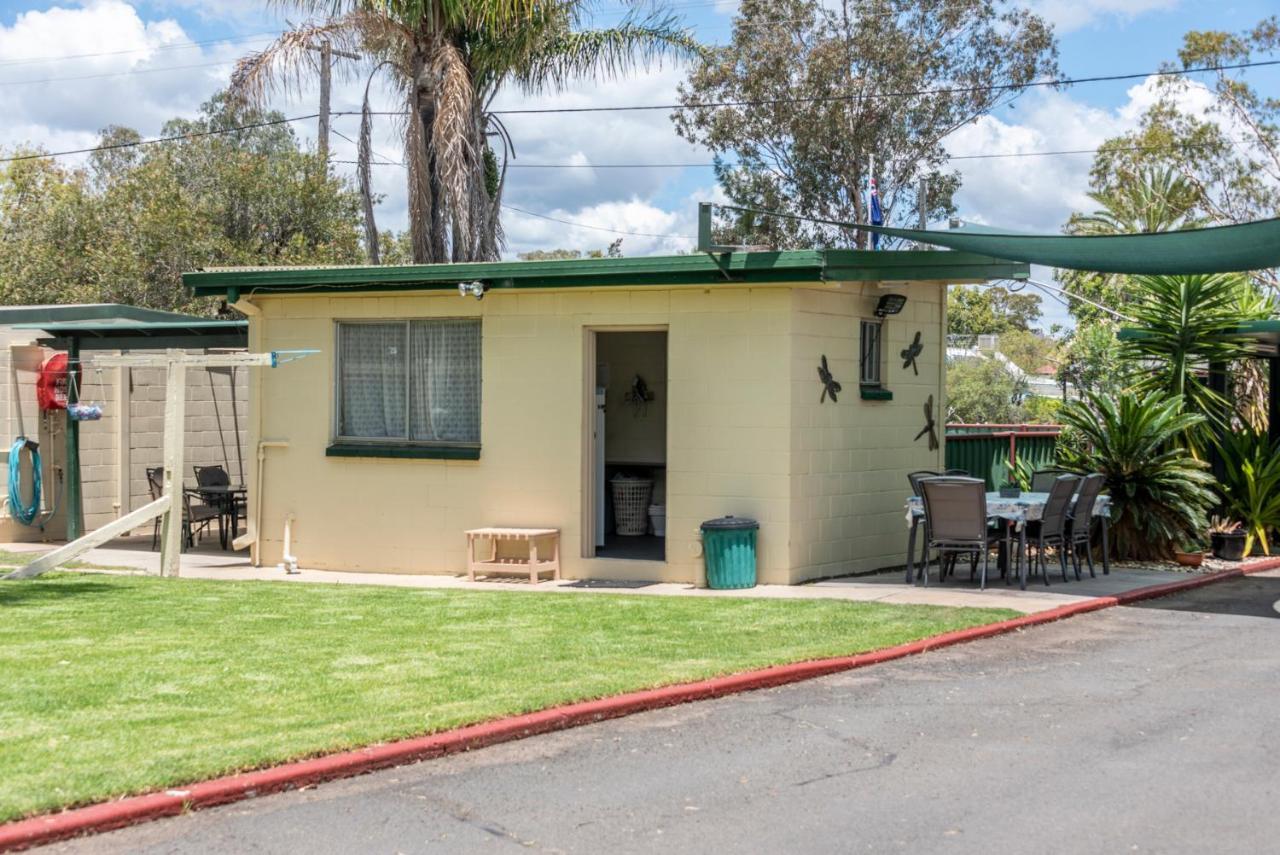 Roma Motel Ngoại thất bức ảnh